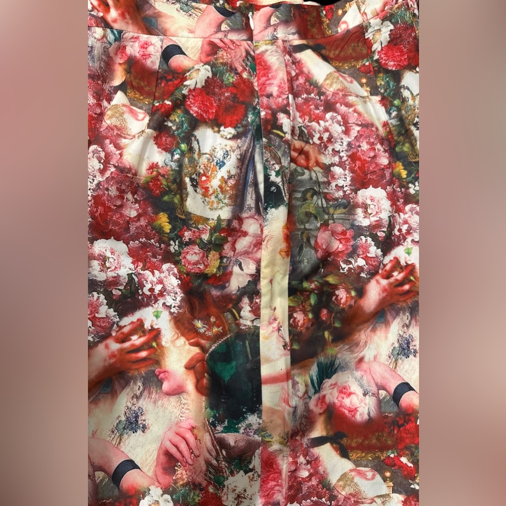 Pretty Little Thing Floral Satin Pants Size 12 - Picture 3 of 4